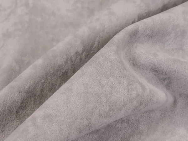 (РАМ) Микрофлок "Виторио" (Vittorio)-silver.
Состав: 100% Полиэстер.
Плотность: 460 г/м2 ± 5 %.
Устойчивость  к истиранию: ≥ 50 000 циклов.
Назначение: повседневное использование.

Внимание! Цвет материала может быть искажен настройками монитора.