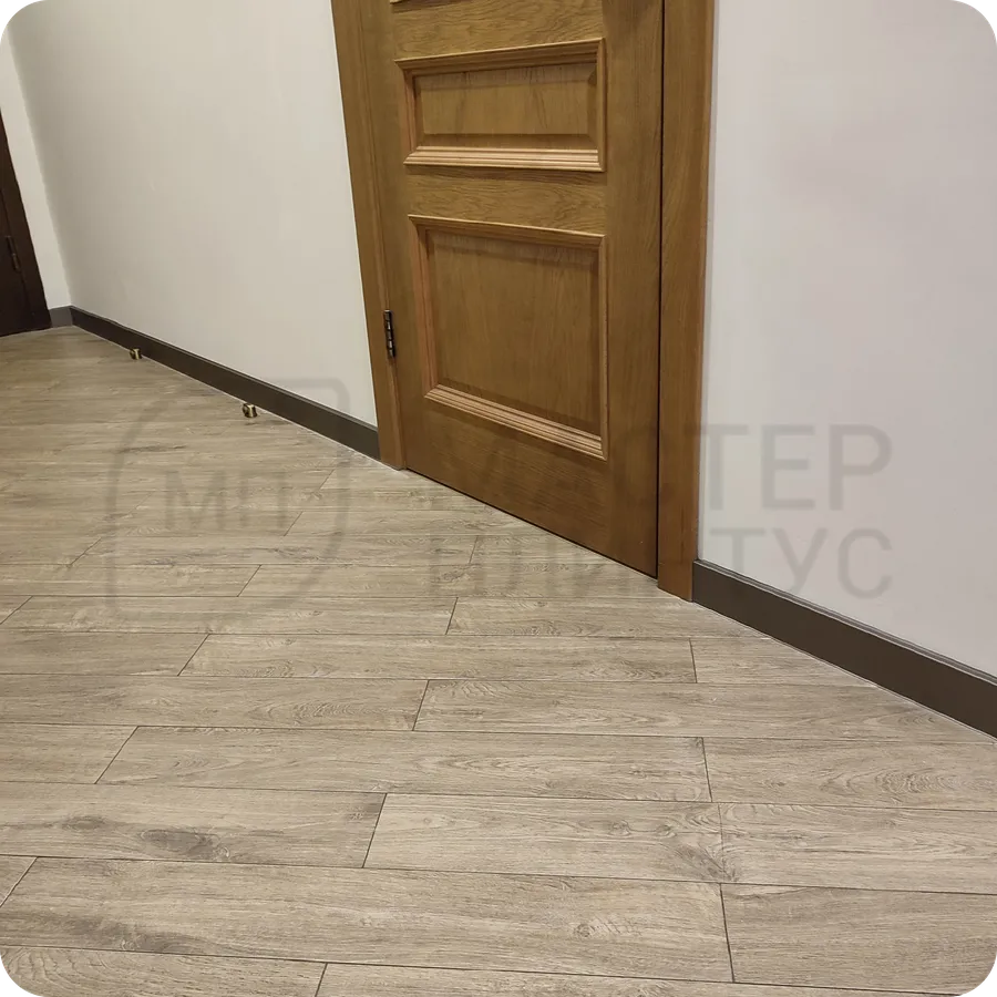 Премиальное качество: монтаж Dollken Cubu Flex Life 80 в цвете бронза гарантирует высокое качество материала и благородный внешний вид.