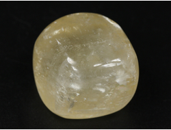 Кальцит жёлтый (золотистый), галтовка, Бразилия (23*20*18 мм, 21 г) №35239