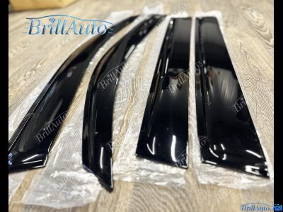 Дефлекторы ветровики Toyota Land Cruiser 200 на окна