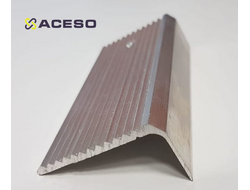 Алюминиевый угловой порог ау-44х23 противоскользящий с рифлением