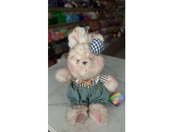 Зайка в штанишках (Размер игрушки 35см)