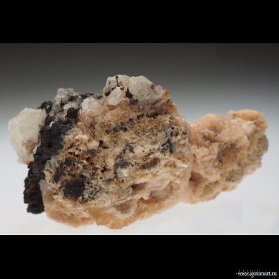 Ольмиит и кальцит. Южная Африка. 52*35*30мм.