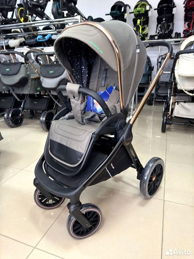 Детская коляска 3 в 1 Luxmom 788 Бежевый