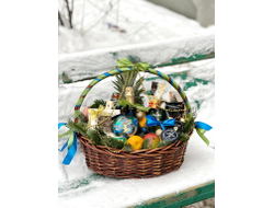 Новогодняя корзина подарочная премиум