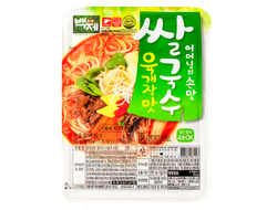BAEKJE RICE NOODLE WITH YUKGAEJANG FLAVOUR / BAEKJE Корейская рисовая лапша быстрого приготовления со вкусом супа Юккедян (92 г)