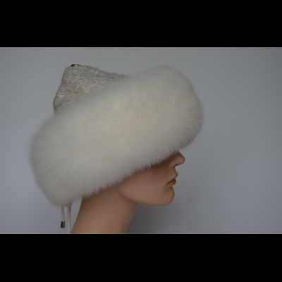 Вязаная шапка с меховой отделкой Vizio Италия 1024 CCP  V белая