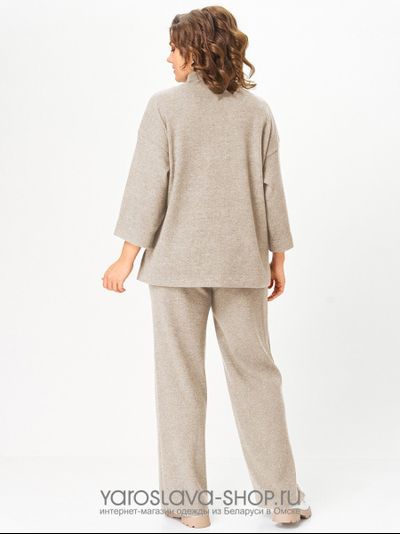 Женский 2-х предметный трикотажный костюм, состоящий из туники и брюк