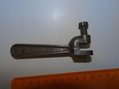 Распресовыватель цепи Иж