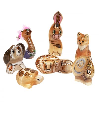 Фигурки из селенита в ассортименте