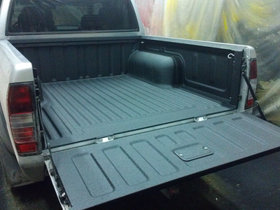 Защитный пластиковый вкладыш в кузов