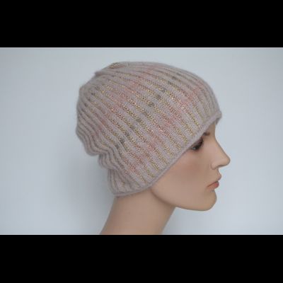 Розовая женская шапка со стразами Vizio Италия 8007 CY