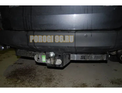 Фаркоп с нержавеющей пластиной Лидер-Плюс для Toyota RAV4 2013-2019