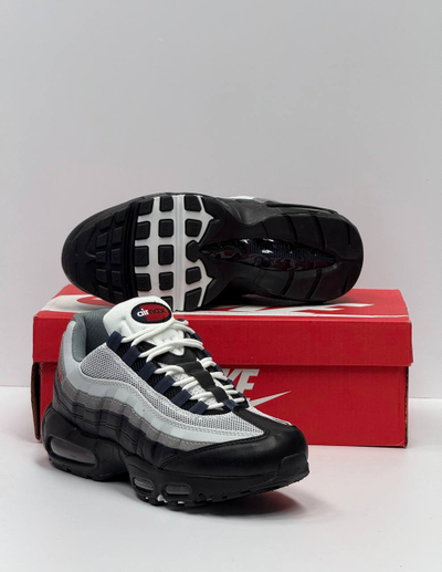Nike Air Max 95 Black Track Red