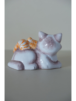 Кошка с котенком