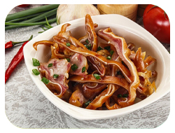 Уши свиные и снеки