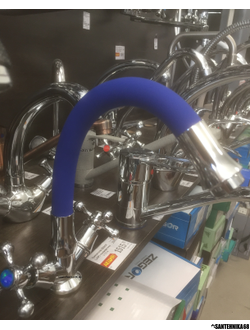 Гибкий излив цветной силиконовый с латунными гайками Frap 31см F7260 чёрный F7261 зеленый F7263 синий F7266 белый F7267 серый F7268 красный