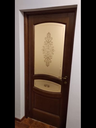 ЛАЙНДОР (УЛЬЯНОВСК)/ МОДЕЛЬ АЛИНА-2/ ПОЛОТНО ОСТЕКЛЕННОЕ/ НАТУРАЛЬНЫЙ ШПОН ЯСЕНЯ/ ТОН 35 (ШЕРВУД)