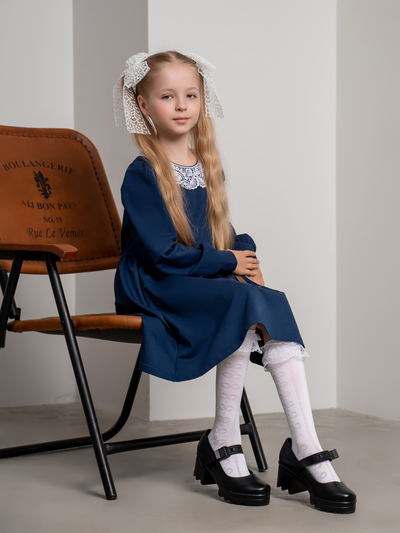 Платье синее с кружевным воротником