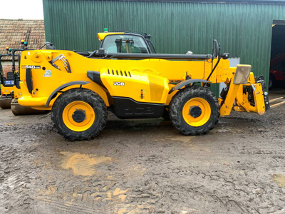 Телескопический погрузчик JCB 540-170, 2023