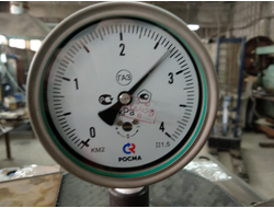 давление на заблокированном выходном патрубке