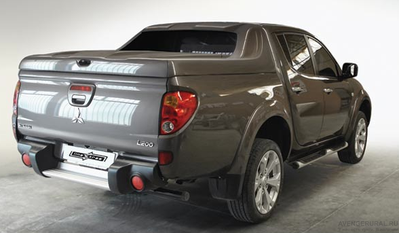 Крышка кузова LineXtras Full-Box X-EVO II на Mitsubishi l200