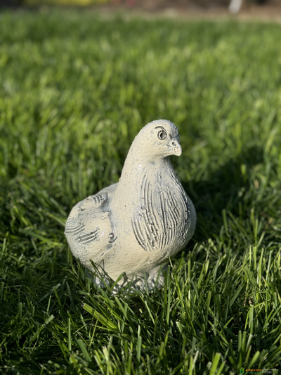 Скульптура 'Голубь'