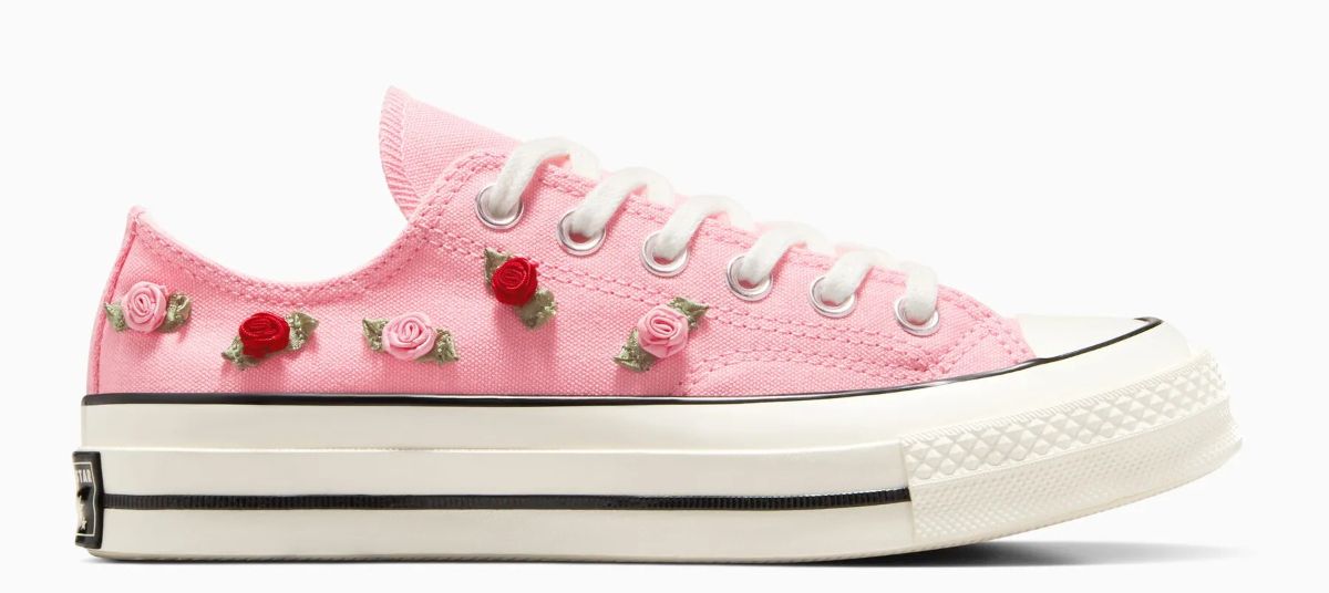 Converse Chuck 70 Valentine's Day Rose