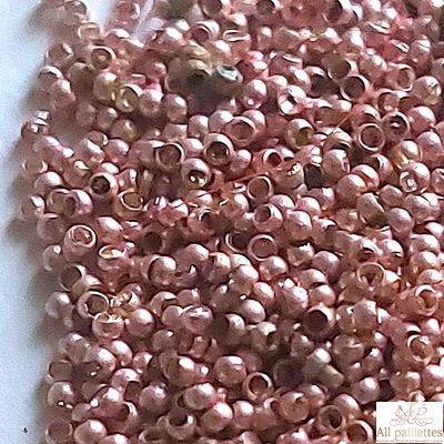 Бисер круглый 15/0 М357