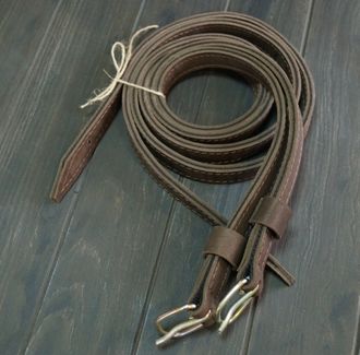Путлища кожаные(пара) с капроновой лентой внутри, длина 145 см, ширина 2.5 см, коричневый.