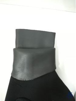 Перчатки неопреновые 5мм Aquadiscovery SEAMLESS AQUADRY 2-я обтюр.р.M