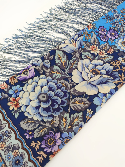 Павловопосадский платок Возьмёмся за руки, друзья 1973-13