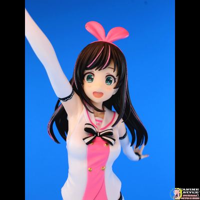 Фигурка Кизуне Ай (Kizuna Ai)