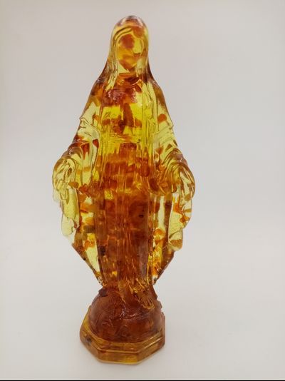 Дева Мария.