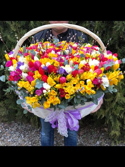 Корзина &quot;Весенняя&quot;