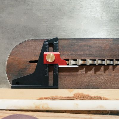 Глубиномер механический из алюминия