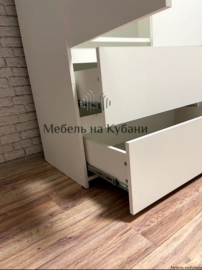 Милано 4 шкаф 2 ств Белый гладкий