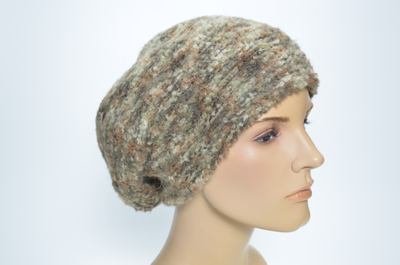 Вязаный коричневый женский берет Италия 2024 2025