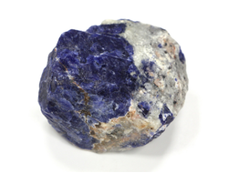 Содалит, необработанный "дикий" образец, Намибия (40*33*23 мм, 50 г) №26692