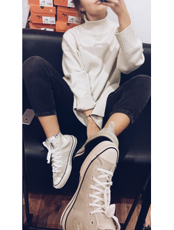 С чем носить кеды Converse Chuck 70 зимние белые высокие 569515C фото