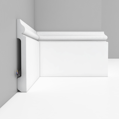 Плинтус напольный DECOMASTER D118ДМ (138*18*2000мм)