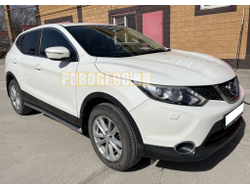 Защита штатного порога труба d60 для Nissan Qashqai (2015-2019)