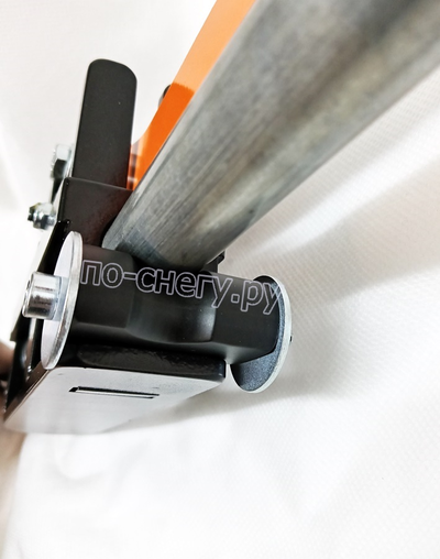 КРЕПЛЕНИЕ "СОЛДАТИК" ДЛЯ ПОДЪЕМНИКА СНЕГОХОДА СО ШТОКОМ 25 мм