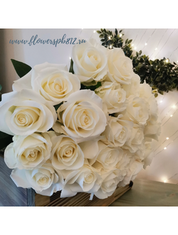 Белые розы, 25 шт.