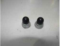 Гайки переднего колеса