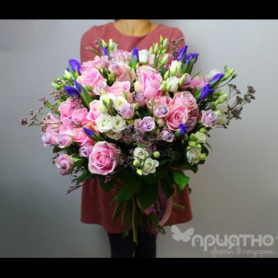 Букет цветов на 8 марта № 724