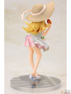 Фигурка 1/8  Синобу Осино (Shinobu Oshino)