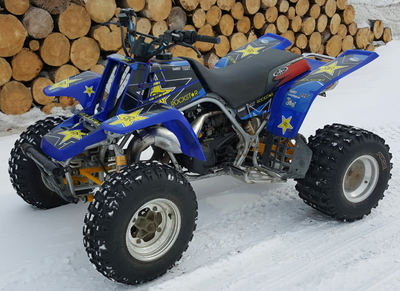 Наклейки на квадроцикл Yamaha YFZ 350 Banshee #545 Rockstars синий