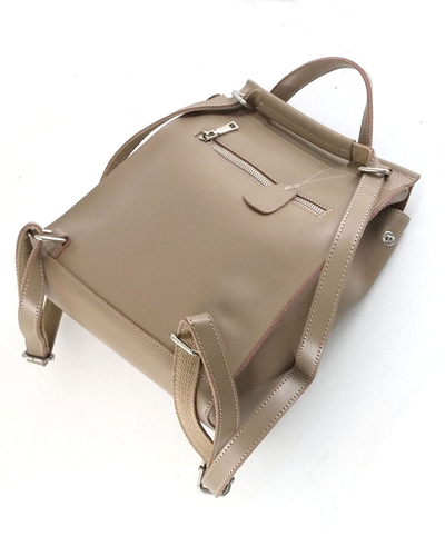 (АРТИКУЛ: 9796/61) ЖЕНСКИЙ РЮКЗАК, СРЕДНЕГО РАЗМЕРА, НАТУРАЛЬНАЯ КОЖА, БЕЖЕВЫЙ, СПЕРЕДИ ВЕРТИКАЛЬНЫЙ КАРМАН