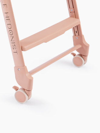 Стульчик для кормления Happy Baby Berny Lux Beige Red